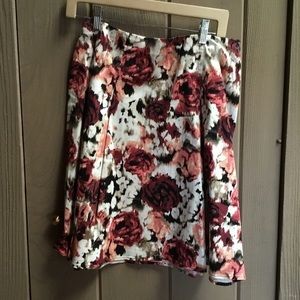 Lovely, cool cotton skirt - perfect for work